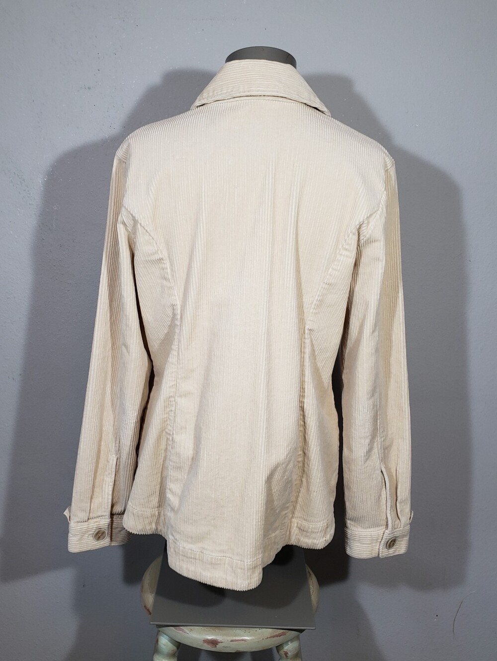 Cabi Scout Jacket 4493 Ivory Corduroy Shirt Jacket Shacket Cream Boho Size Large - Picture 6 of 9